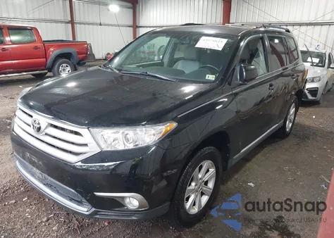 2011 Toyota Highlander Se V6 from USA, damaged, VIN 5TDZK3EH9BS039901